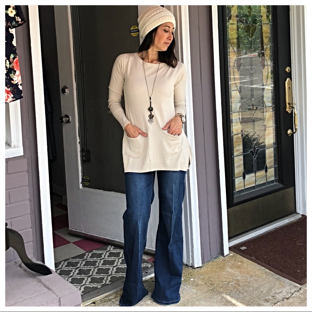 ✨LAST ONE ✨PARIS Silk L/sleeves pocket sweater - Picture 7 of 7